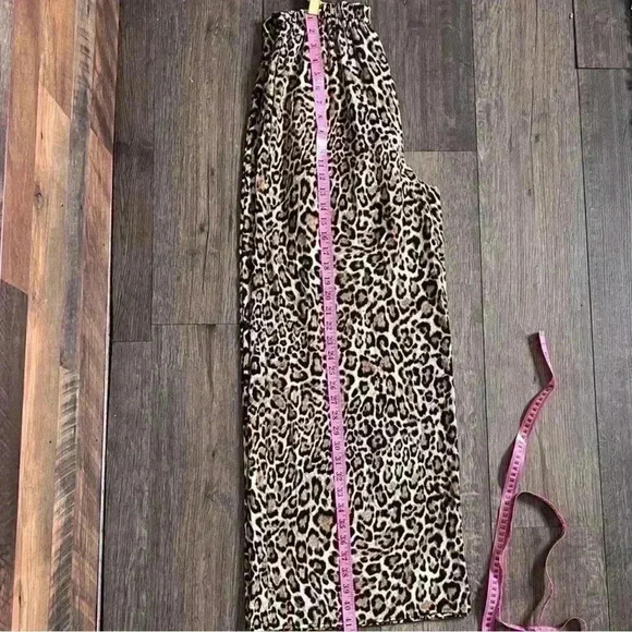 MICHAEL KORS Cheetah Flutter Sleeve Wide Leg Jumpsuit Small offices iren Mobwife - Picture 12 of 16